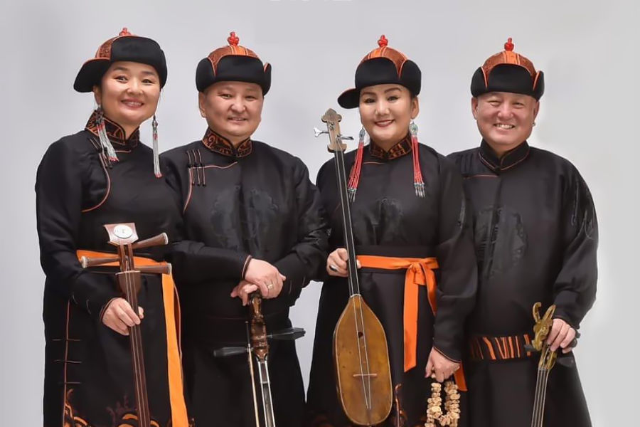 Khukh Mongol Oberton-Gesang + traditionelle mongolische Musik